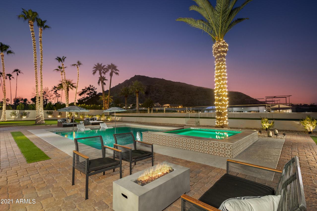 6302 E Hillcrest Blvd., Scottsdale, AZ 85251