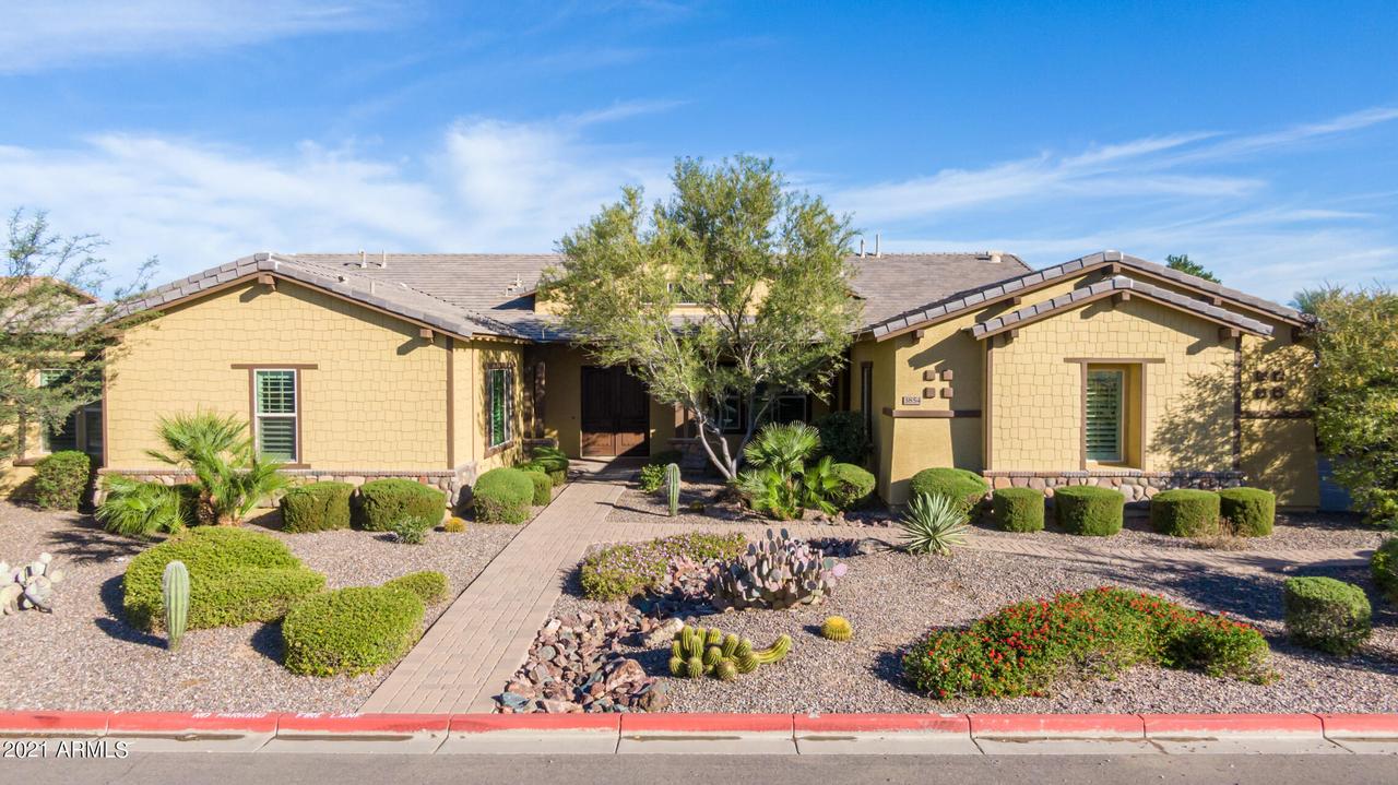 3854 E Encanto St., Mesa, AZ 85205