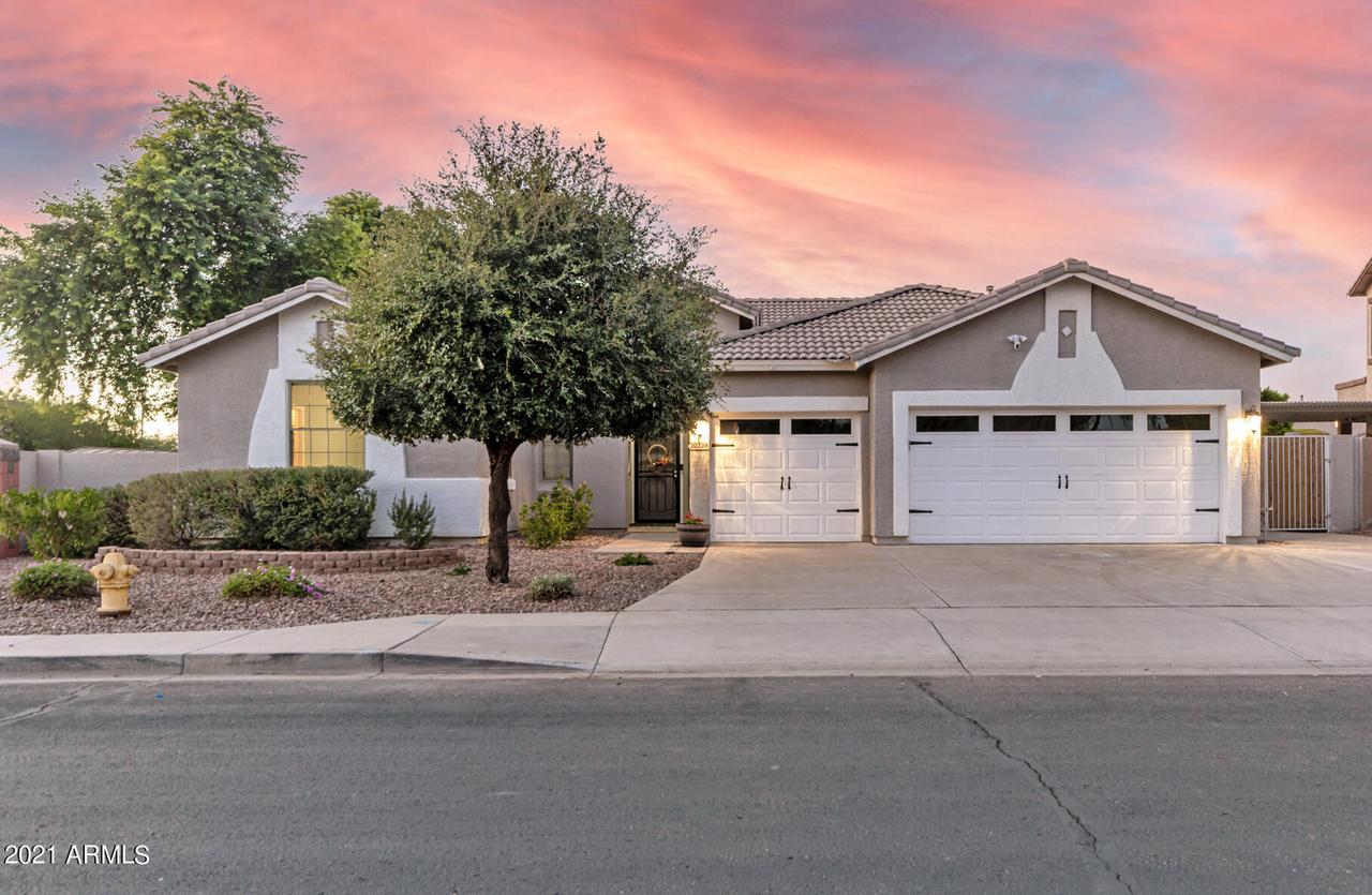 10238 E Laguna Azul Ave., Mesa, AZ 85209
