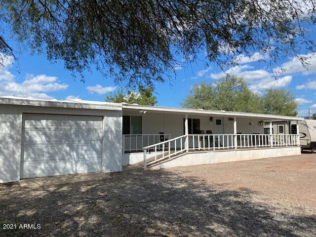 18790 E Valley Cir., Black Canyon City, AZ 85324