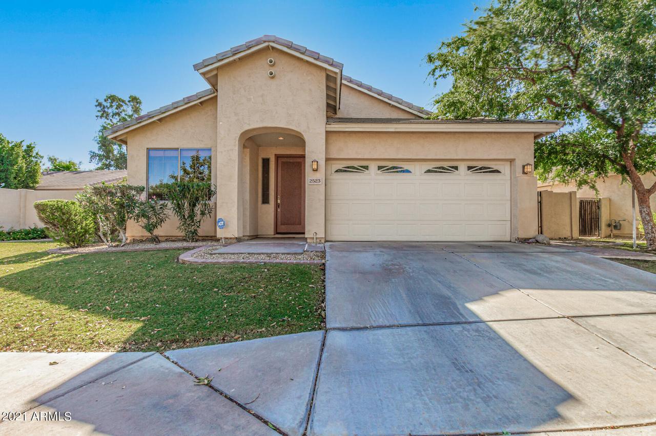 2523 E Fremont Rd., Phoenix, AZ 85042