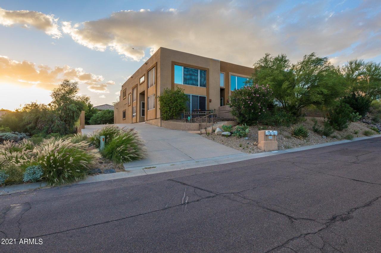13022 N Mountainside Dr. #2, Fountain Hills, AZ 85268
