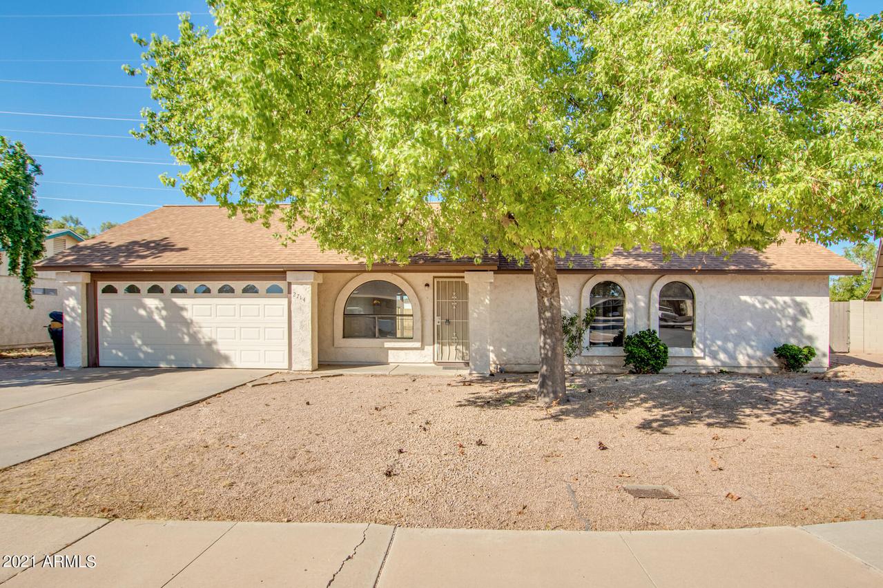 2714 E Covina St., Mesa, AZ 85213