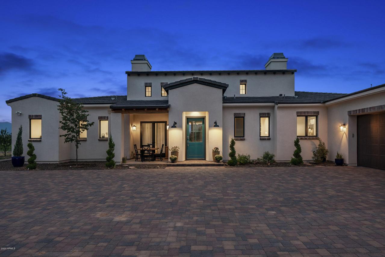 11082 E Hunters Way, Cornville, AZ 86325