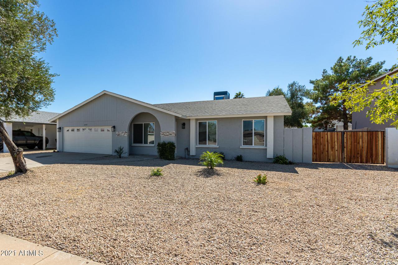 2353 E Hampton Ave., Mesa, AZ 85204