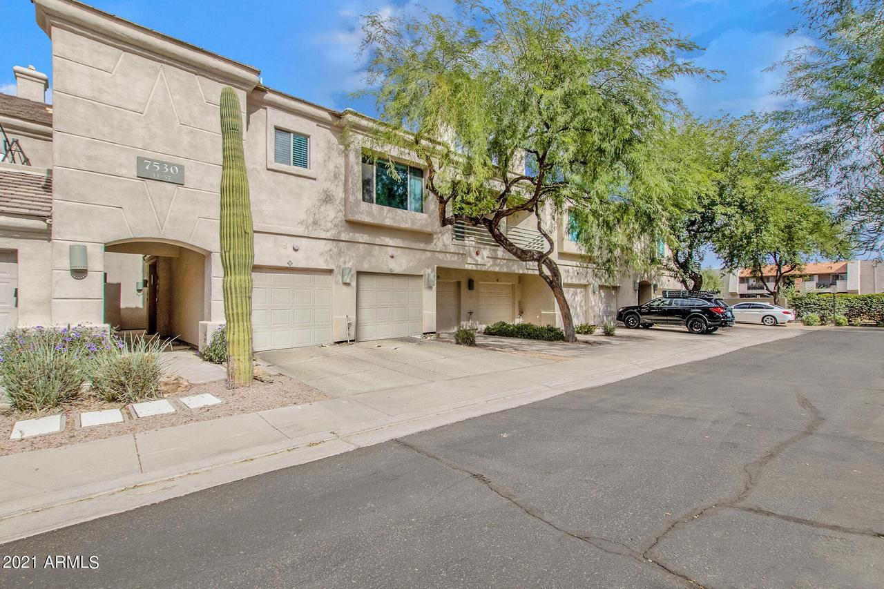 7530 E Earll Dr. #56, Scottsdale, AZ 85251