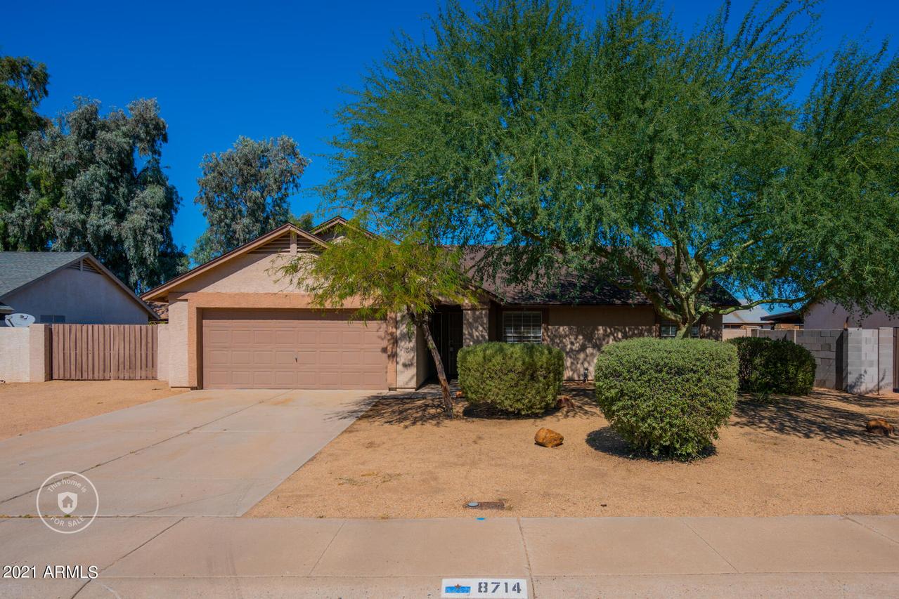 8714 W Lawrence Ln., Peoria, AZ 85345