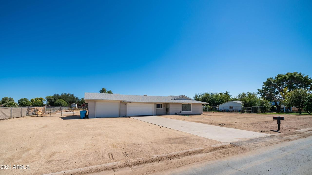 15025 N 41st Ave., Phoenix, AZ 85053