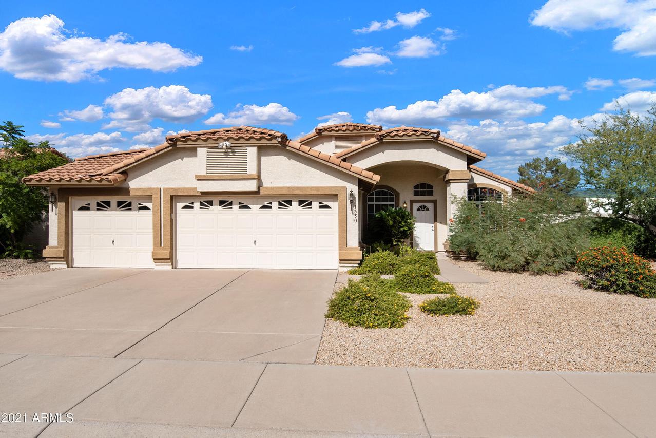 1330 E Beverly Ln., Phoenix, AZ 85022