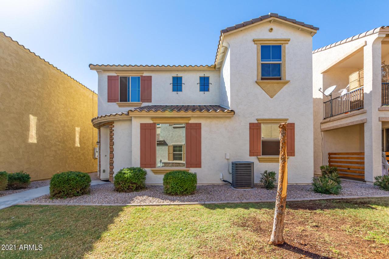 17750 W Banff Ln., Surprise, AZ 85388
