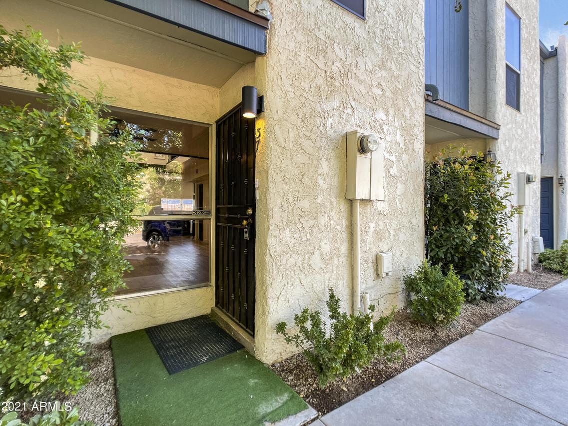 2946 N 14th St. #37, Phoenix, AZ 85014