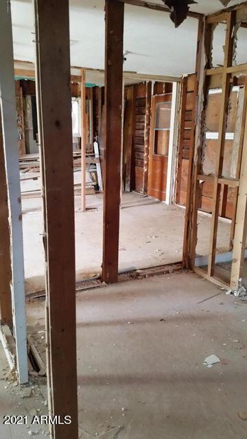 421 W Moffatt St., Superior, AZ 85173