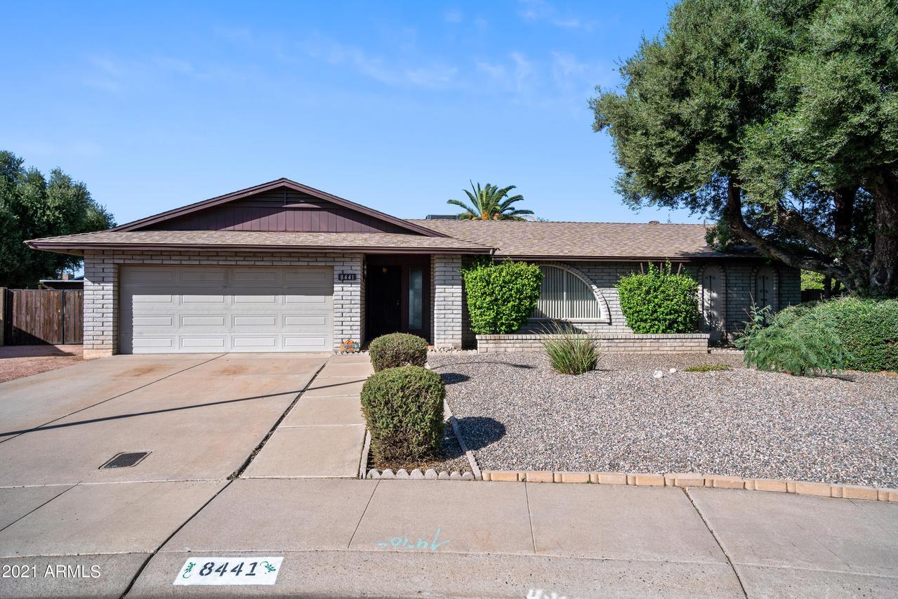 8441 N 48th Dr., Glendale, AZ 85302