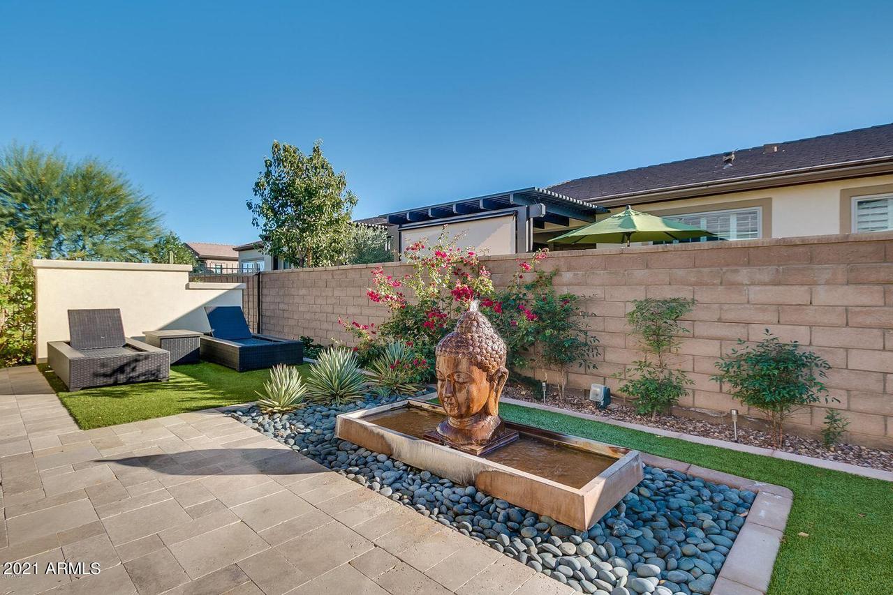 1773 E Hesperus Way, Queen Creek, AZ 85140