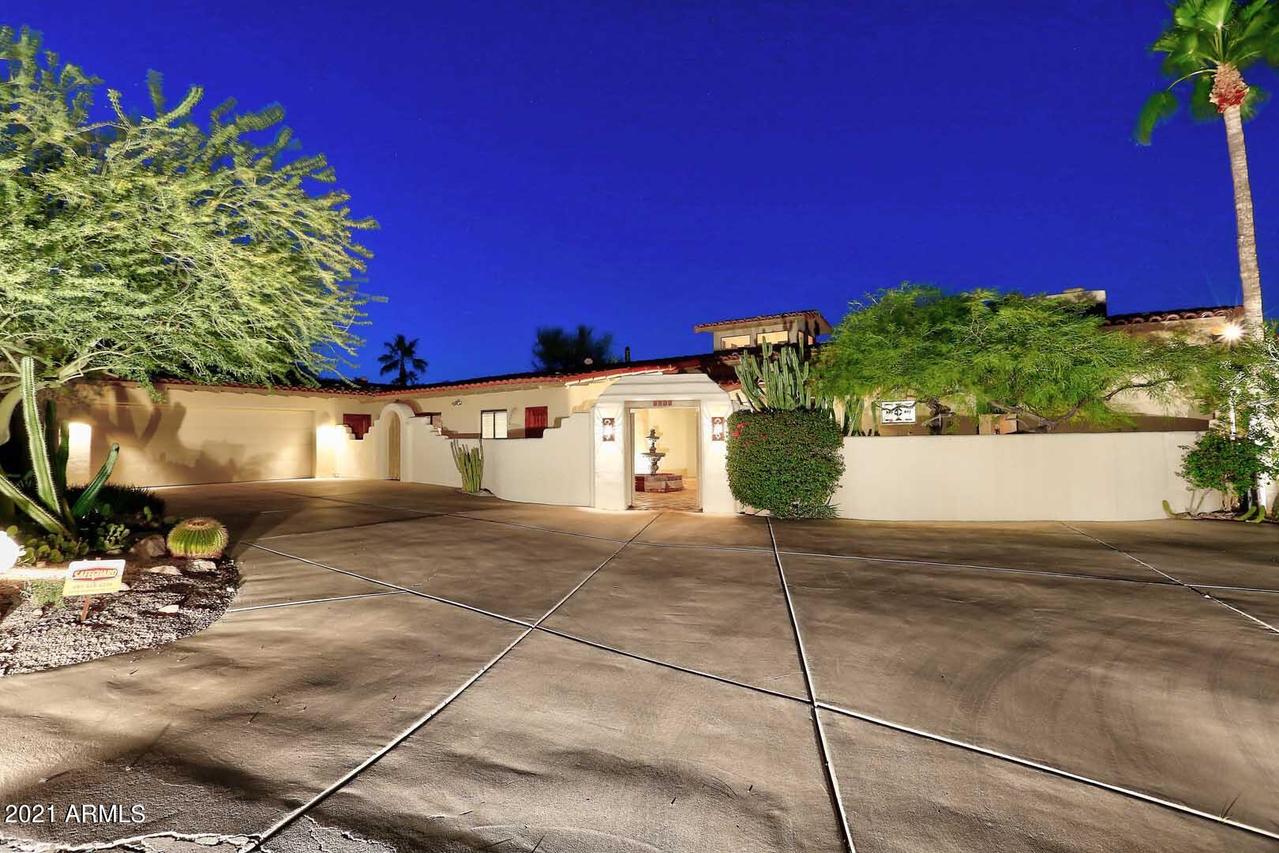 6208 E Cholla Ln., Paradise Valley, AZ 85253
