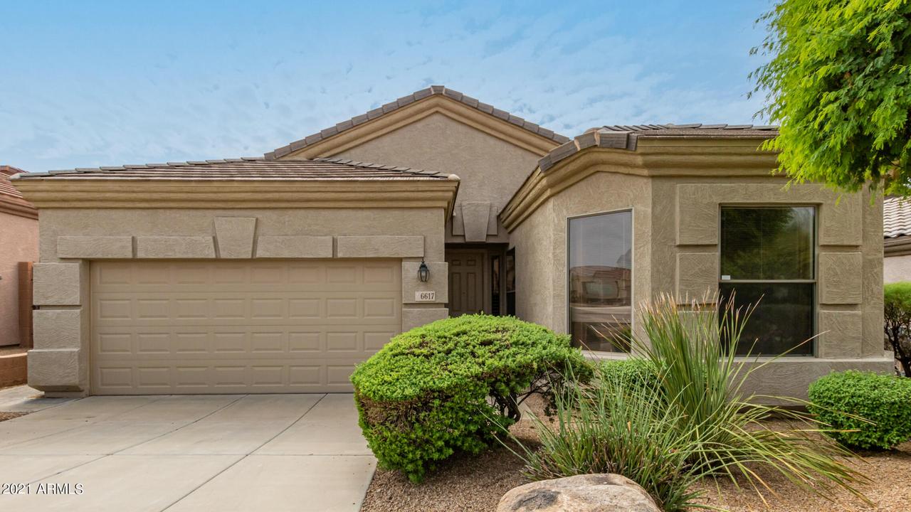 6617 W Molly Ln., Phoenix, AZ 85083