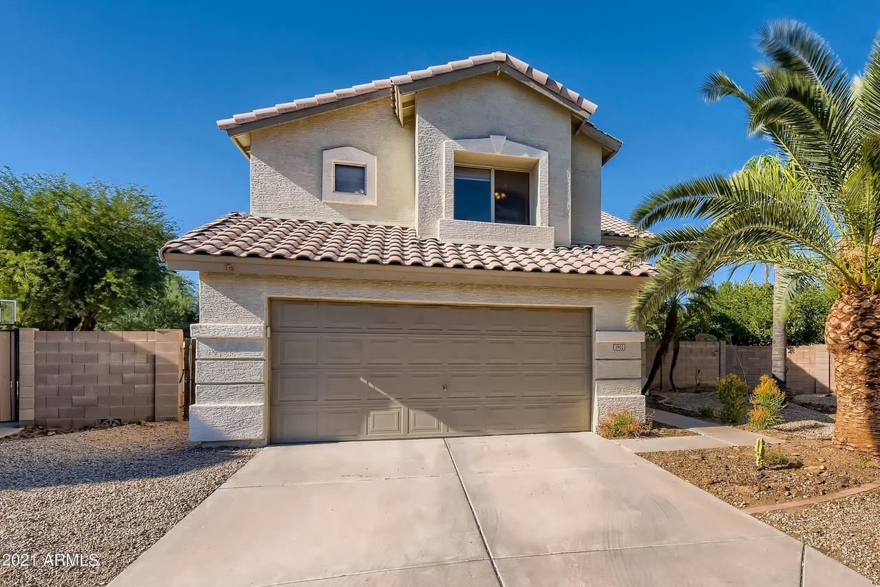 3902 E Rosemonte Dr., Phoenix, AZ 85050
