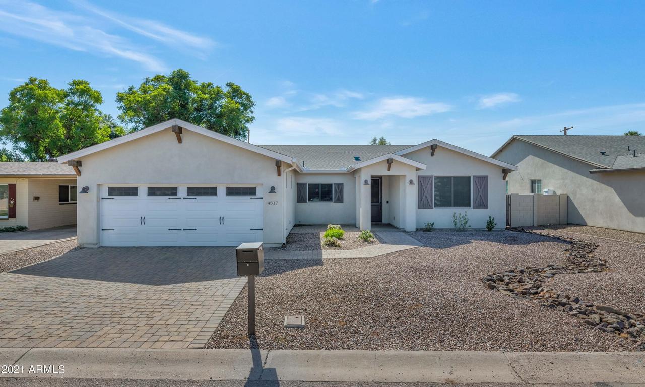 4317 E Cheery Lynn Rd., Phoenix, AZ 85018