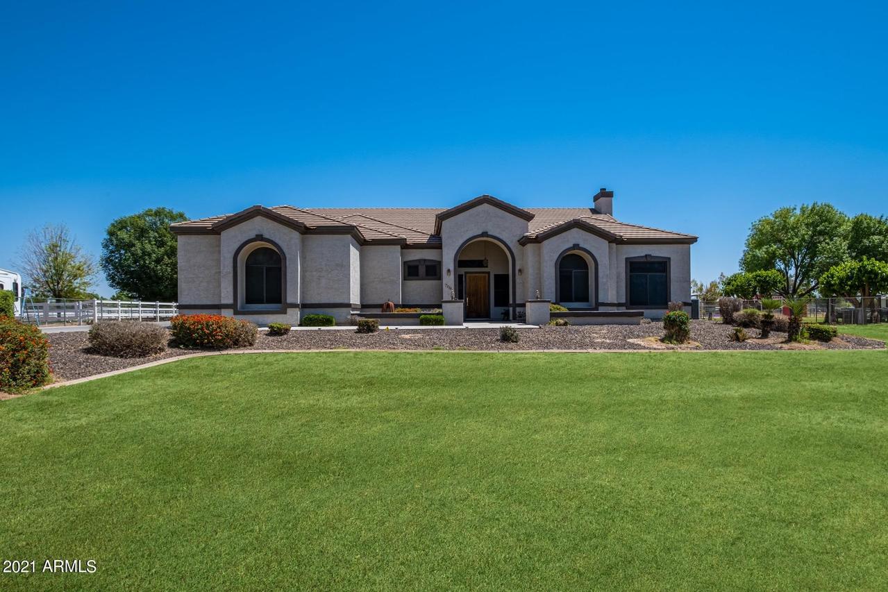 7226 N Perryville Rd., Waddell, AZ 85355