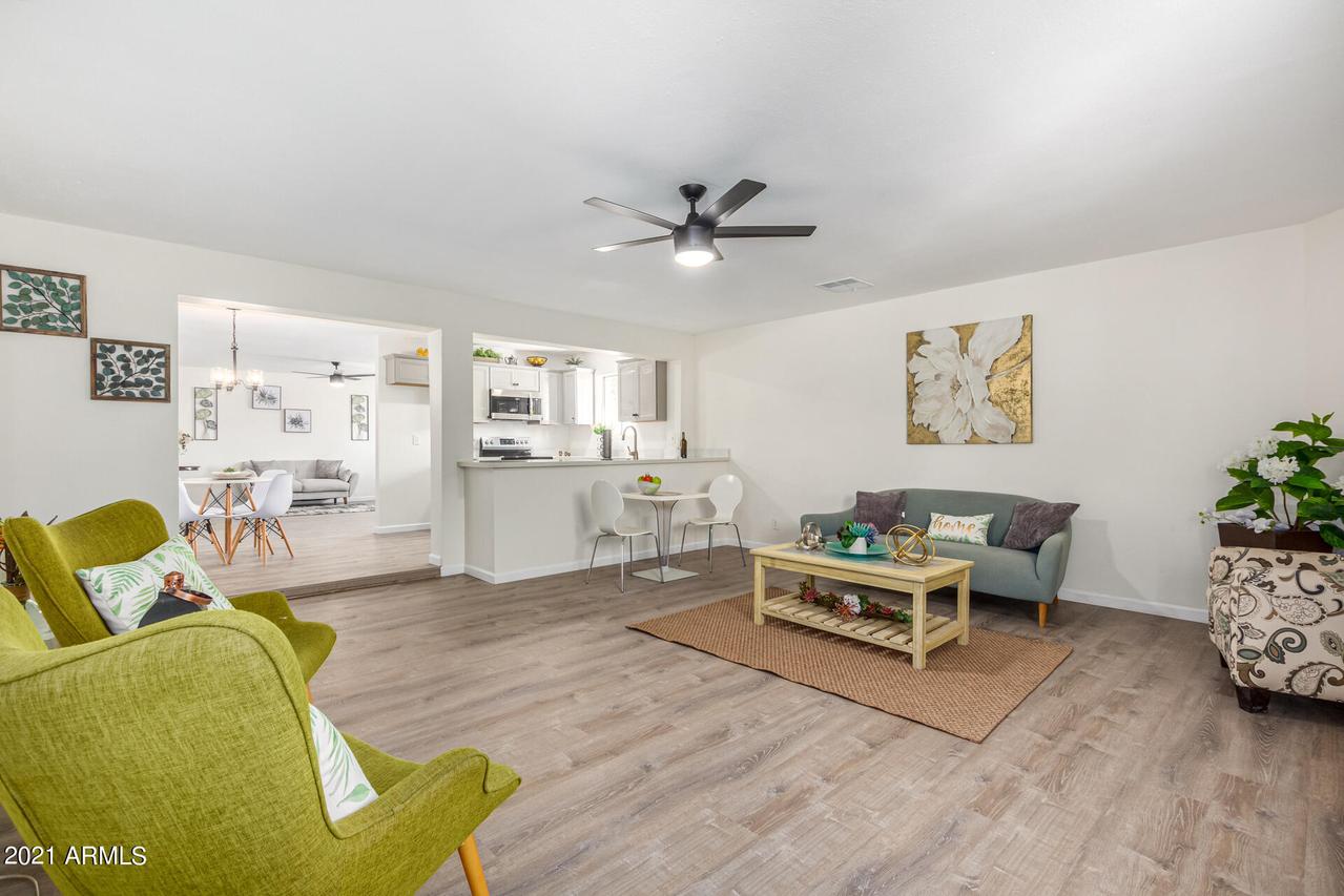 521 N Alba Cir., Mesa, AZ 85213