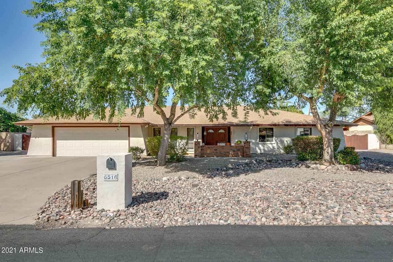 6516 W Villa Theresa Dr., Glendale, AZ 85308
