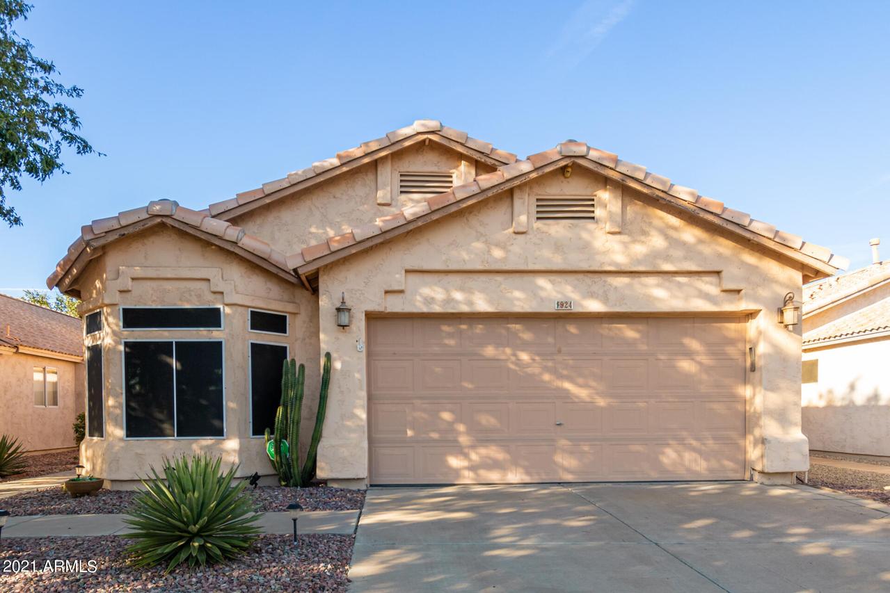 924 E Pontiac Dr., Phoenix, AZ 85024