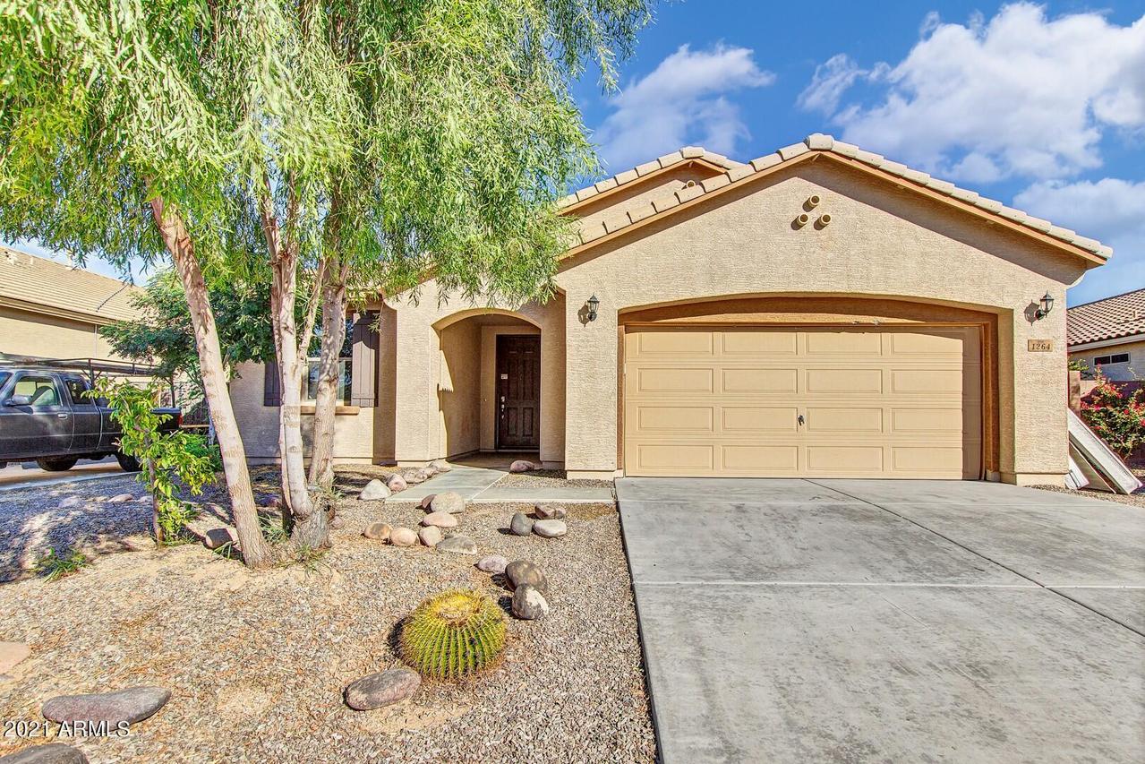 1264 W Paisley Dr., San Tan Valley, AZ 85143