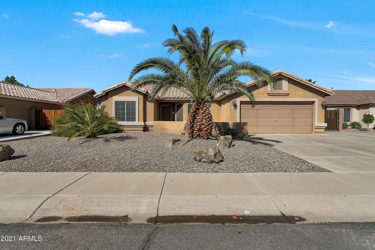 10816 W Harmony Ln., Sun City, AZ 85373