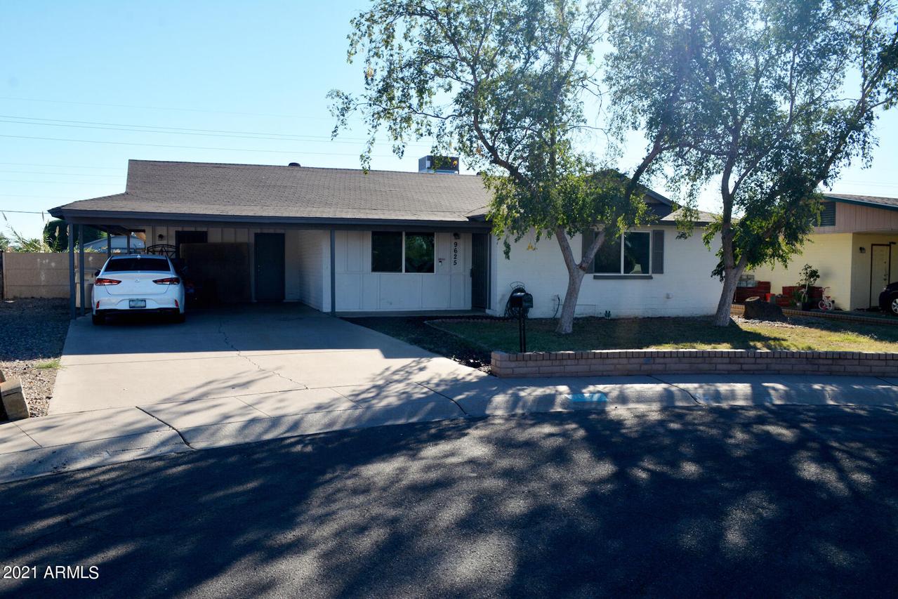 9625 N 43rd Dr., Glendale, AZ 85302