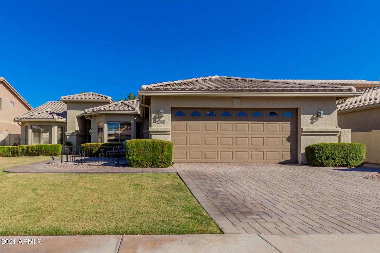 5723 S Amberwood Dr., Chandler, AZ 85248