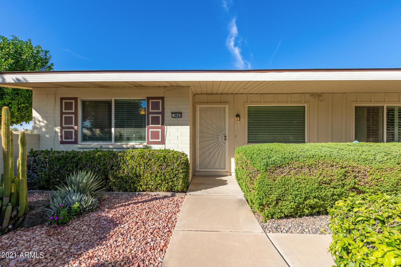 9643 N 111th Ave., Sun City, AZ 85351