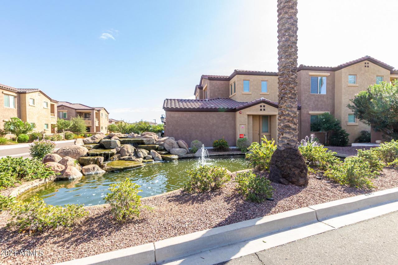 250 W Queen Creek Rd. #103, Chandler, AZ 85248