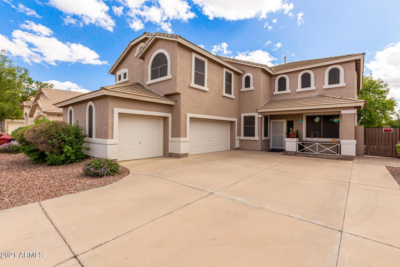 11325 E Persimmon Ave., Mesa, AZ 85212