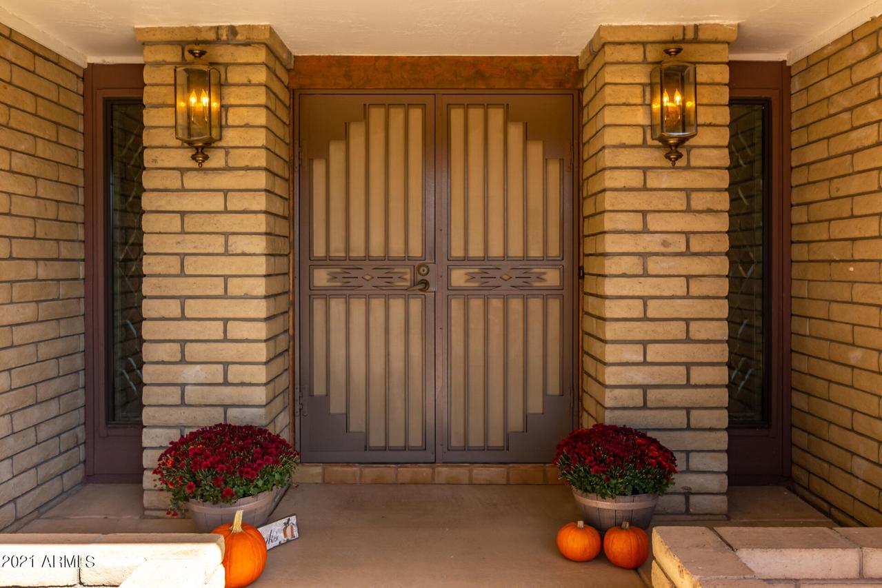 1870 W Navarro Ave., Mesa, AZ 85202