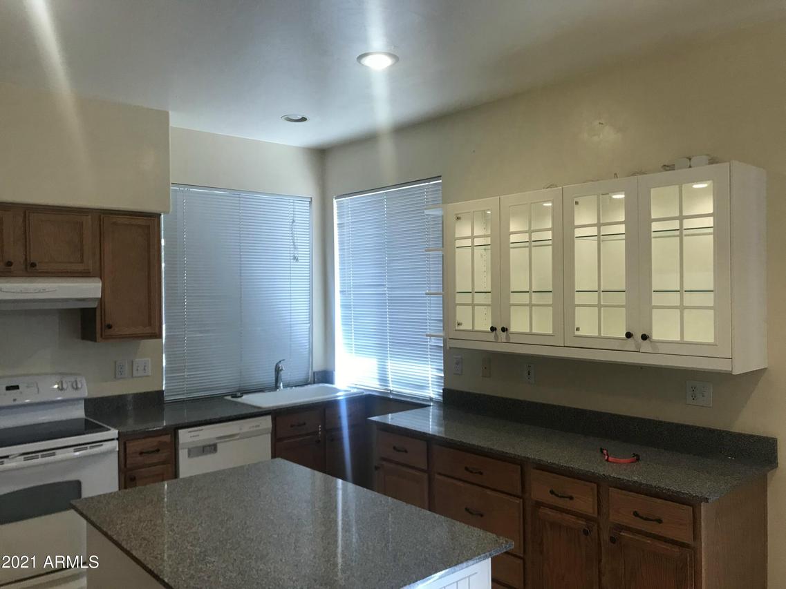 2143 E Briarwood Ter., Phoenix, AZ 85048