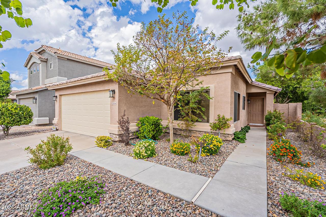 2636 E Gary Way, Phoenix, AZ 85042