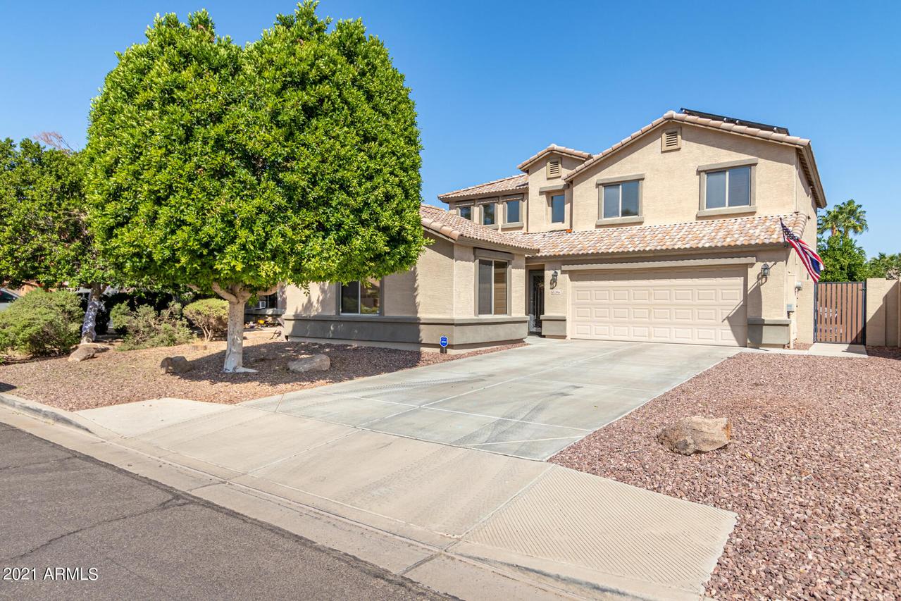 15916 W Central St., Surprise, AZ 85374