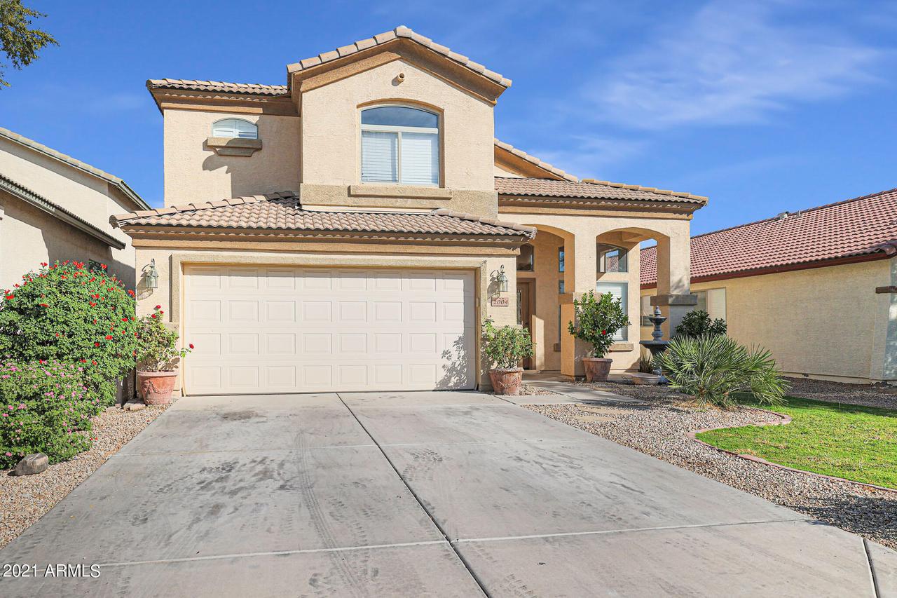 2004 W Agrarian Hills Dr., Queen Creek, AZ 85242