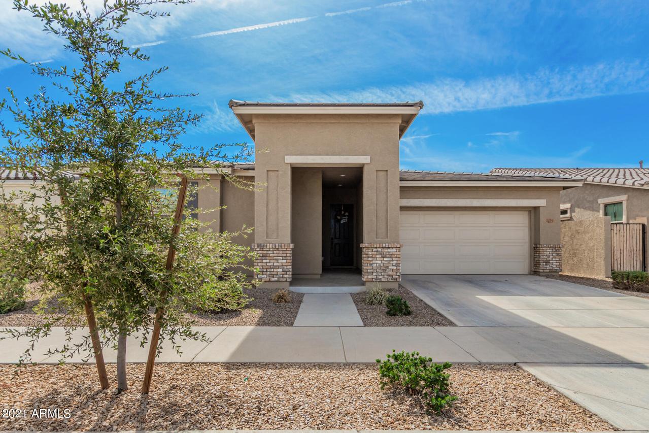 22541 E Stonecrest Dr., Queen Creek, AZ 85142