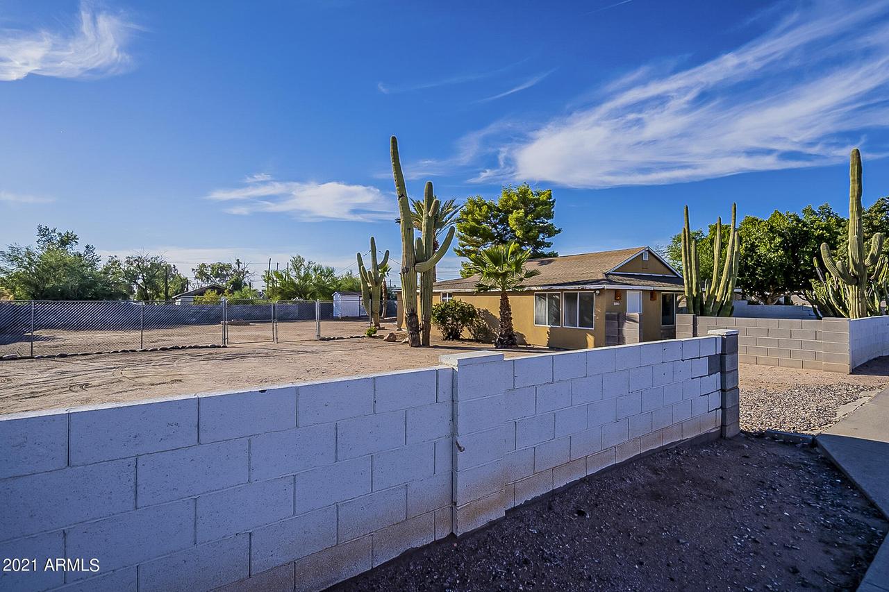 262 N Saguaro Dr., Apache Junction, AZ 85220