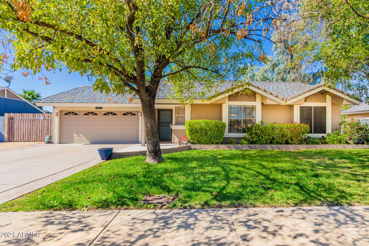 18414 N 56th Ln., Glendale, AZ 85308
