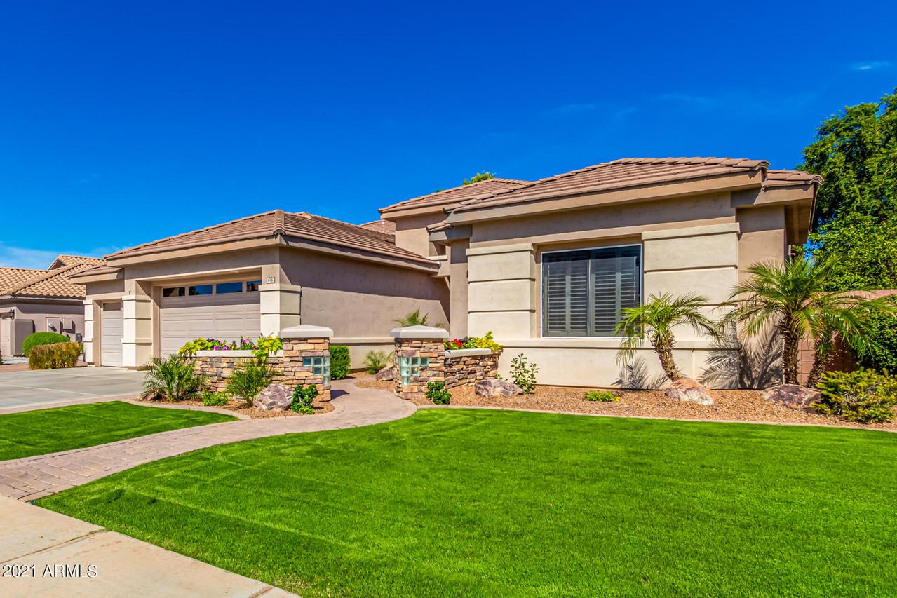 674 E Hampton Ct., Gilbert, AZ 85295