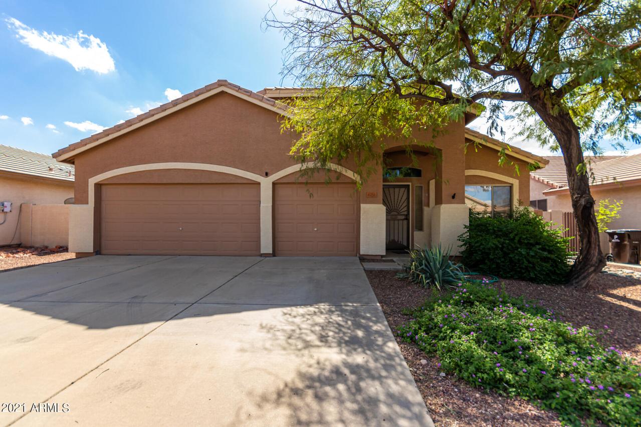 6751 W Saddlehorn Rd., Peoria, AZ 85383