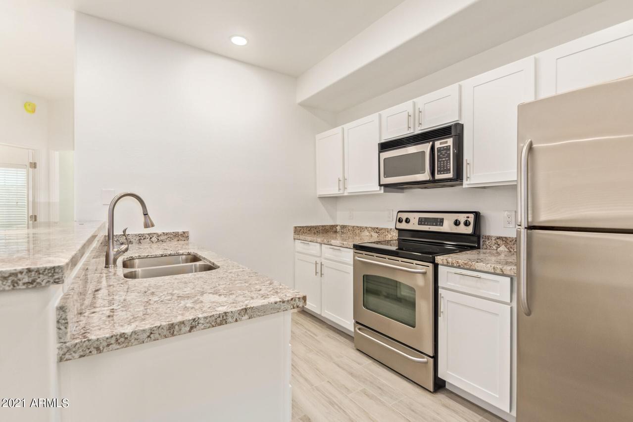 7936 E Wilshire Dr. #206, Scottsdale, AZ 85257