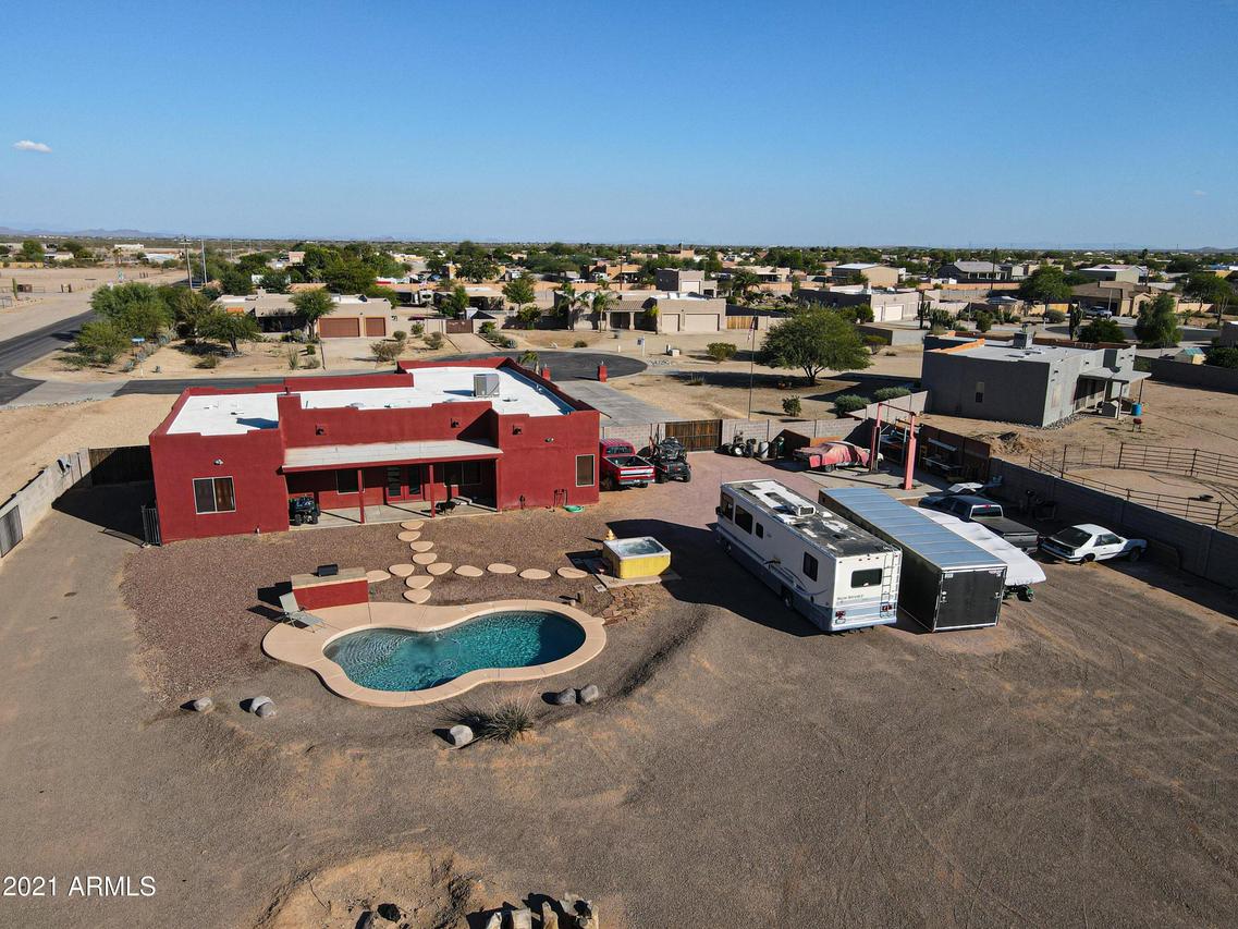 28920 N Redbloom Ct., Wittmann, AZ 85361