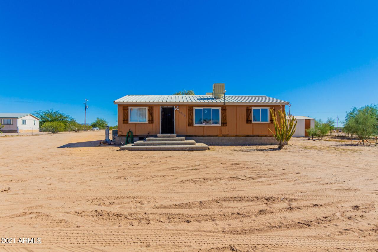 1019 S 349th Ave., Tonopah, AZ 85354