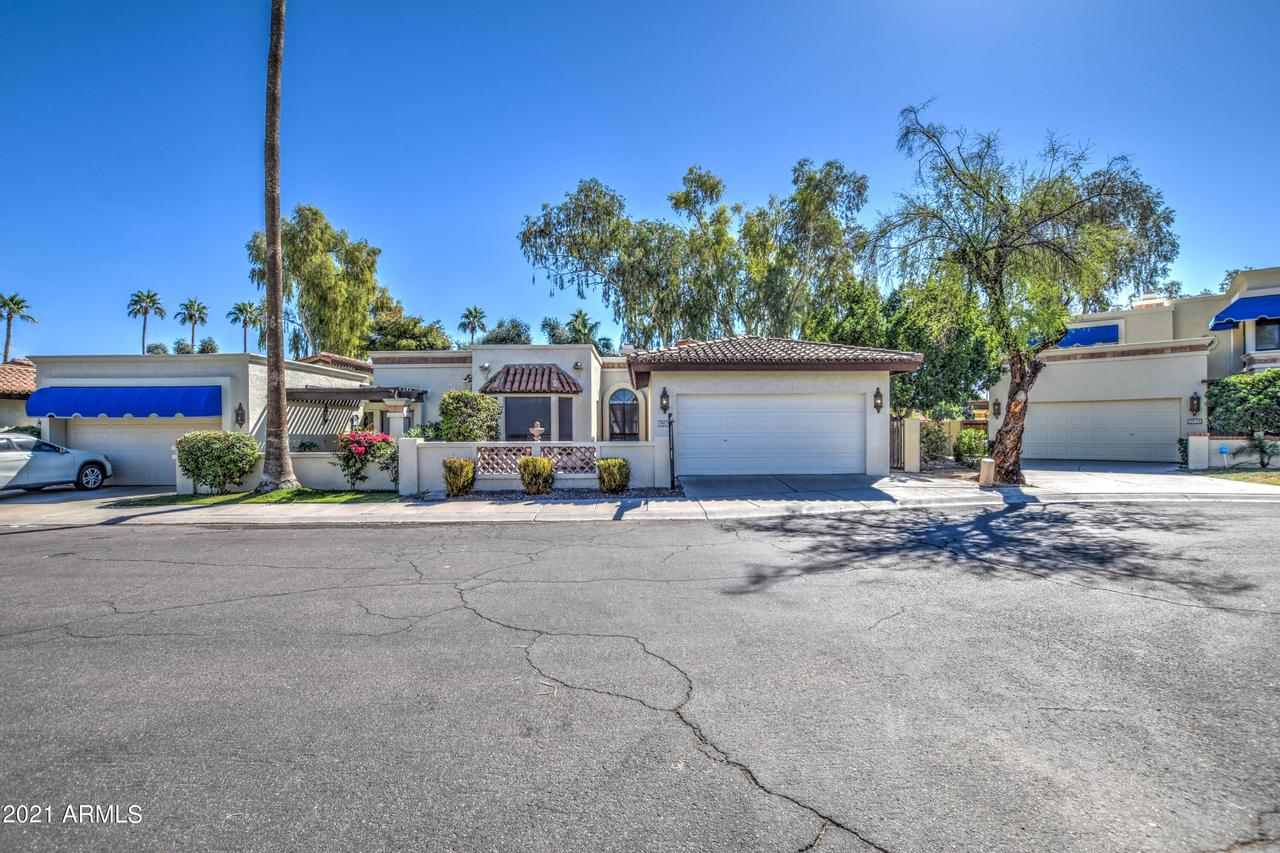 9429 S 47th Pl., Phoenix, AZ 85044