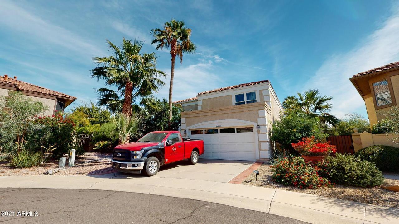 15831 S 33rd Way, Phoenix, AZ 85048