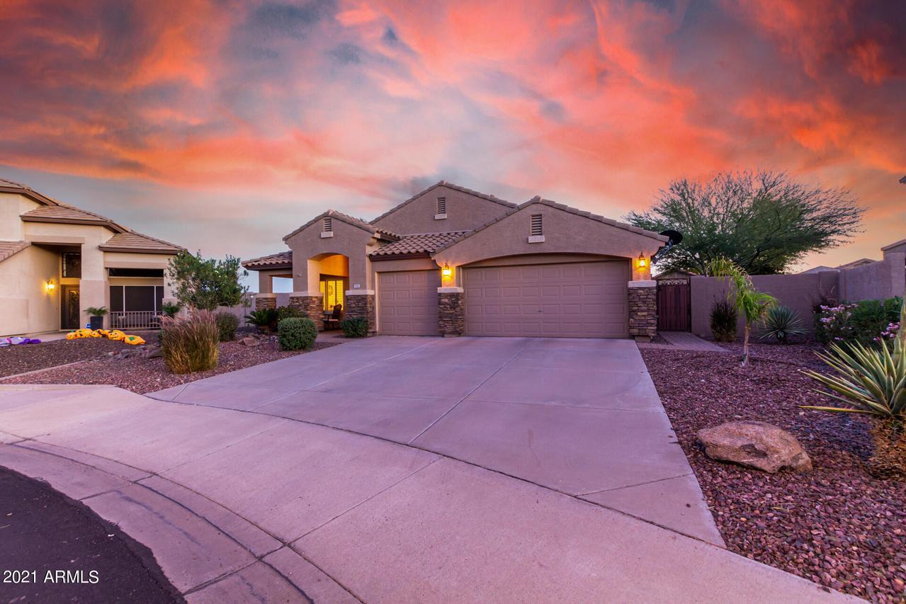 7627 W Robin Ln., Peoria, AZ 85383