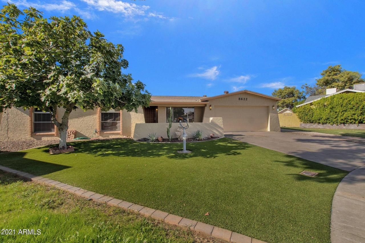 8622 N 40th Dr., Phoenix, AZ 85051